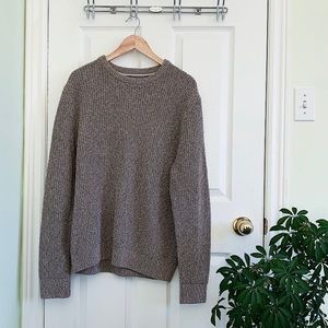 Denver Hayes men’s large sweater